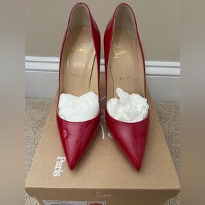 ⛔️SOLD⛔️Beautiful Christian Louboutin So Kate 120 in Red